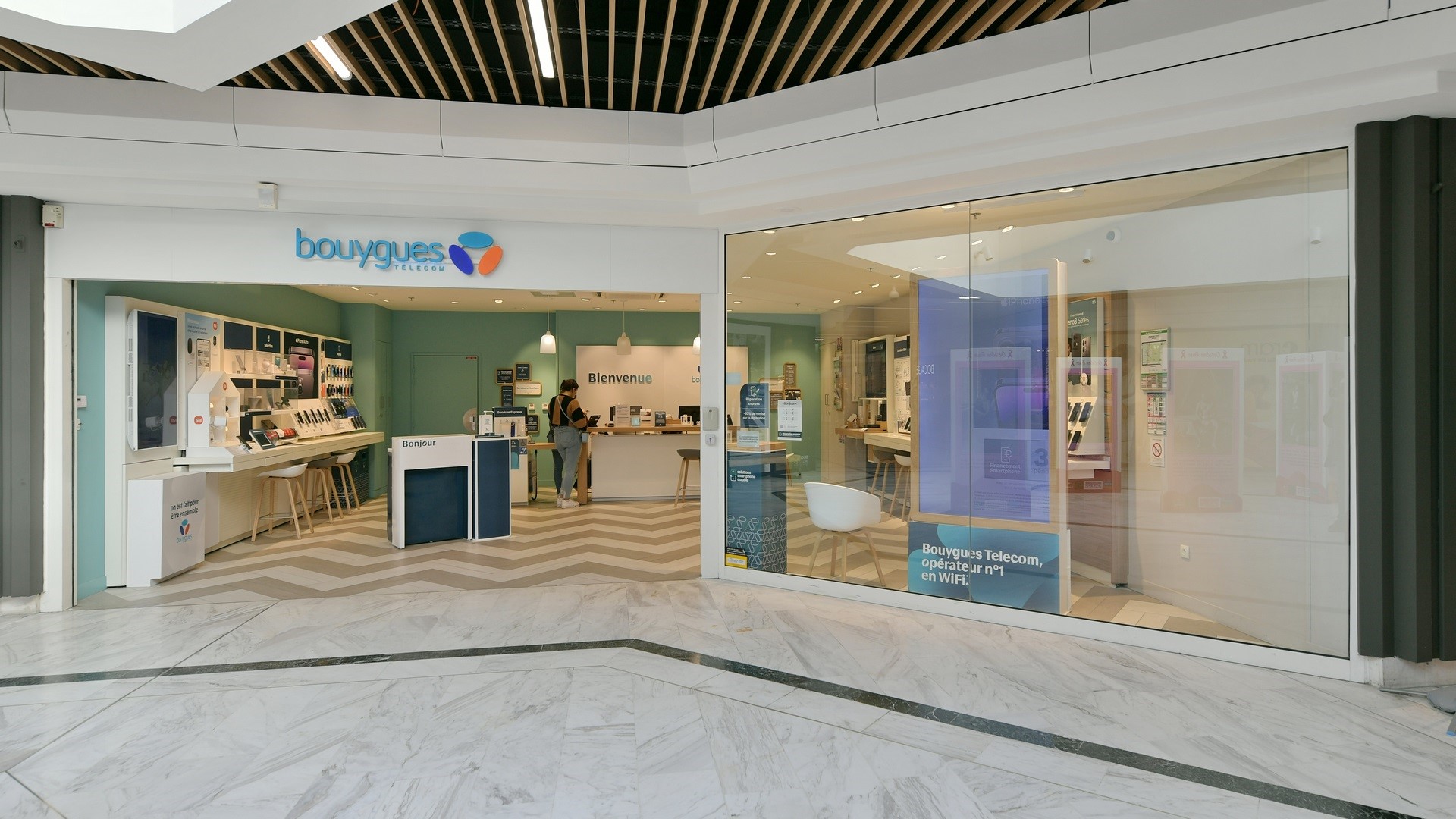 Boutique BOUYGUES TELECOM CC LAVAL