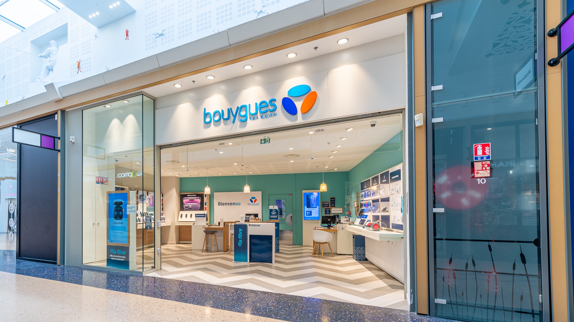 Boutique BOUYGUES TELECOM CC COLLEGIEN TORCYB2